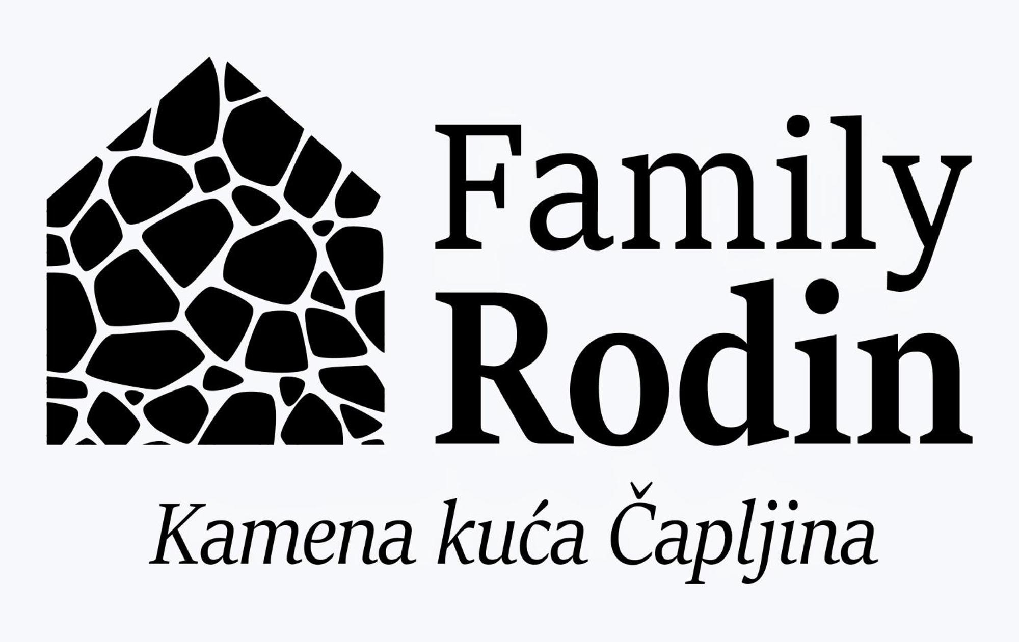 Kamena Kuca Family Rodin Apartment ชาพลินา ภายนอก รูปภาพ